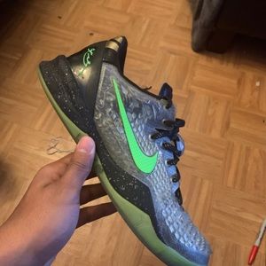 Kobe 8 Christmas size 11